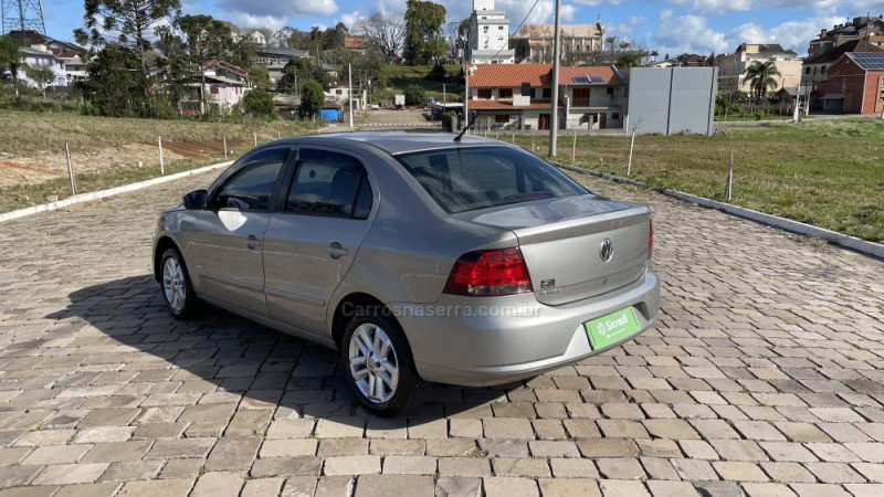 VOYAGE 1.6 MI 8V FLEX 4P MANUAL - 2013 - VILA FLORES