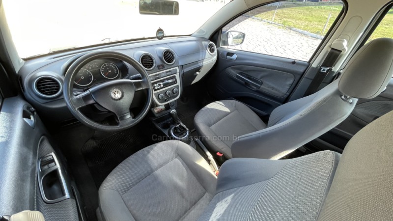 VOYAGE 1.6 MI 8V FLEX 4P MANUAL - 2013 - VILA FLORES