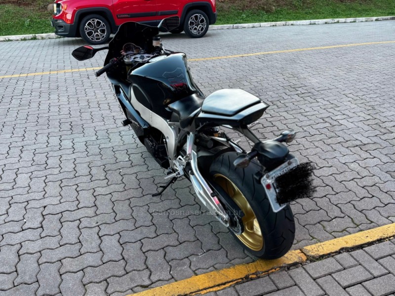 CBR 1000RR ABS - 2010 - FELIZ