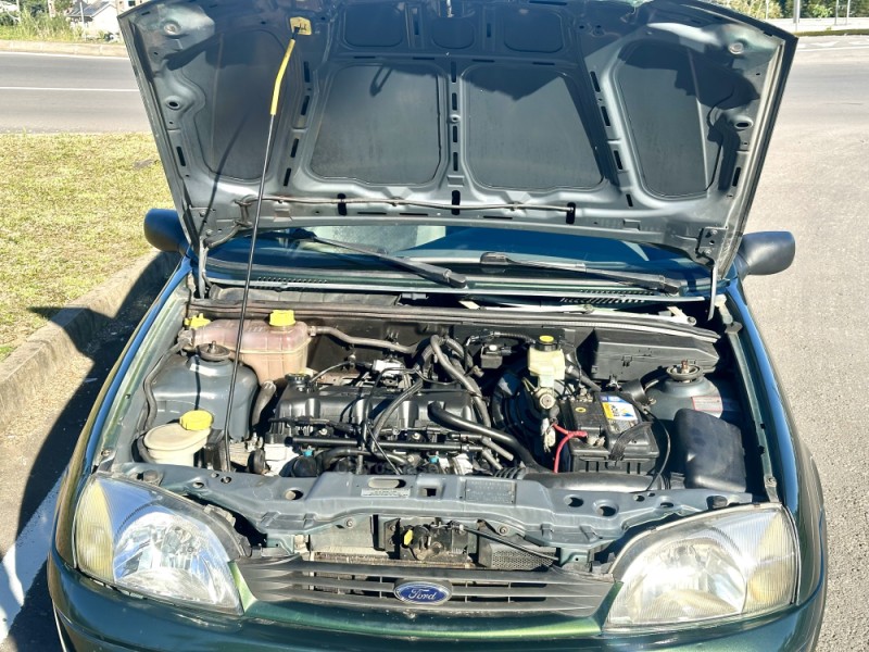 FIESTA 1.0 MPI GL CLASS 8V GASOLINA 4P MANUAL - 2001 - CAXIAS DO SUL