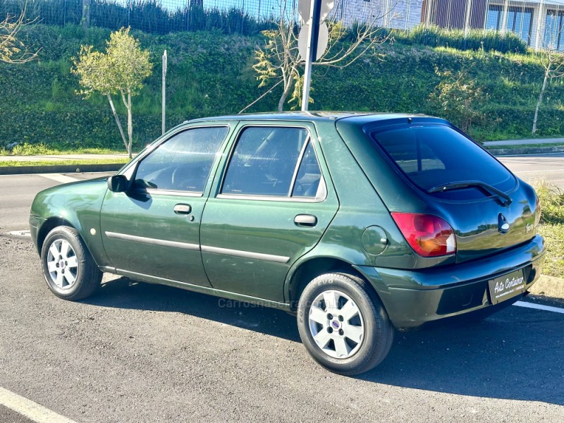 FIESTA 1.0 MPI GL CLASS 8V GASOLINA 4P MANUAL - 2001 - CAXIAS DO SUL