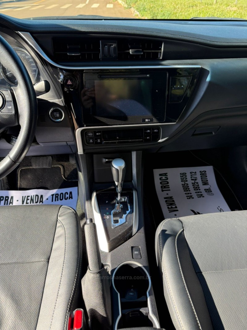 COROLLA 2.0 XEI 16V FLEX 4P AUTOMÁTICO - 2019 - IBIRAIARAS