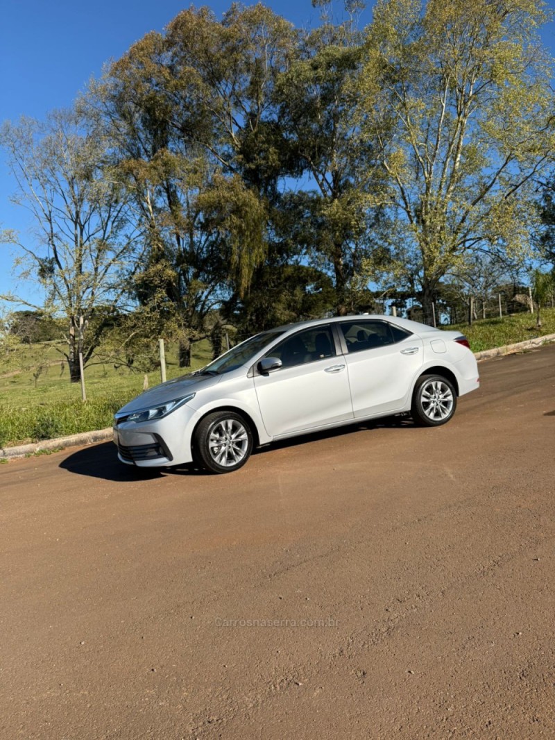 COROLLA 2.0 XEI 16V FLEX 4P AUTOMÁTICO - 2019 - IBIRAIARAS