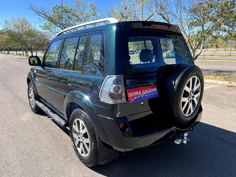 PAJERO TR4 2.0 4X4 16V 140CV FLEX 4P AUTOMÁTICO - 2014 - BENTO GONçALVES