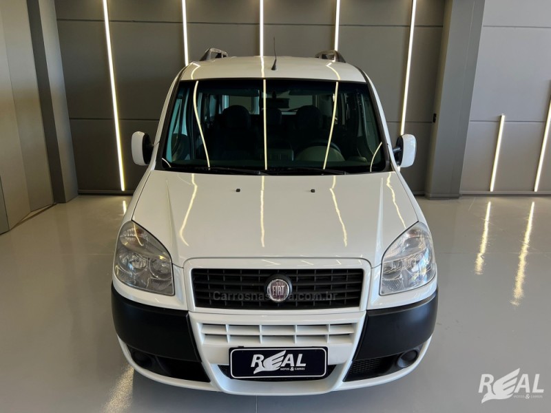 DOBLÓ 1.4 MPI ELX 8V FLEX 4P MANUAL - 2011 - SAPIRANGA