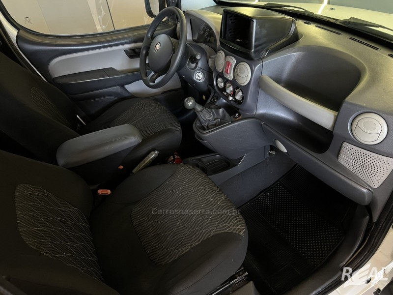 DOBLÓ 1.4 MPI ELX 8V FLEX 4P MANUAL - 2011 - SAPIRANGA