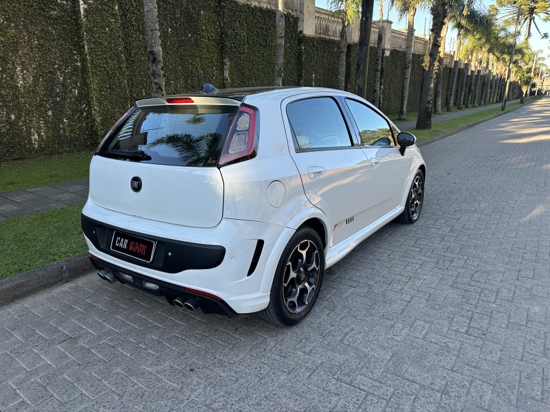 PUNTO 1.4 MPI 16V T-JET GASOLINA 4P MANUAL - 2013 - CAXIAS DO SUL