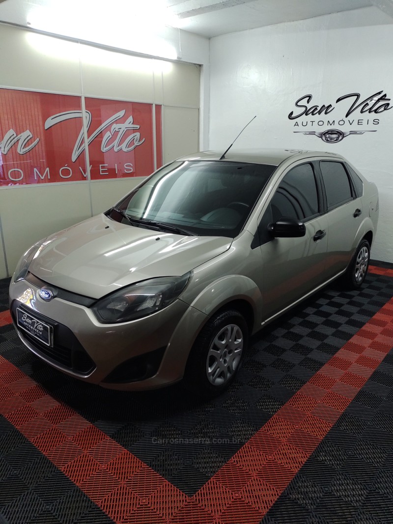 FIESTA 1.6 MPI SEDAN 8V FLEX 4P MANUAL - 2012 - CAXIAS DO SUL