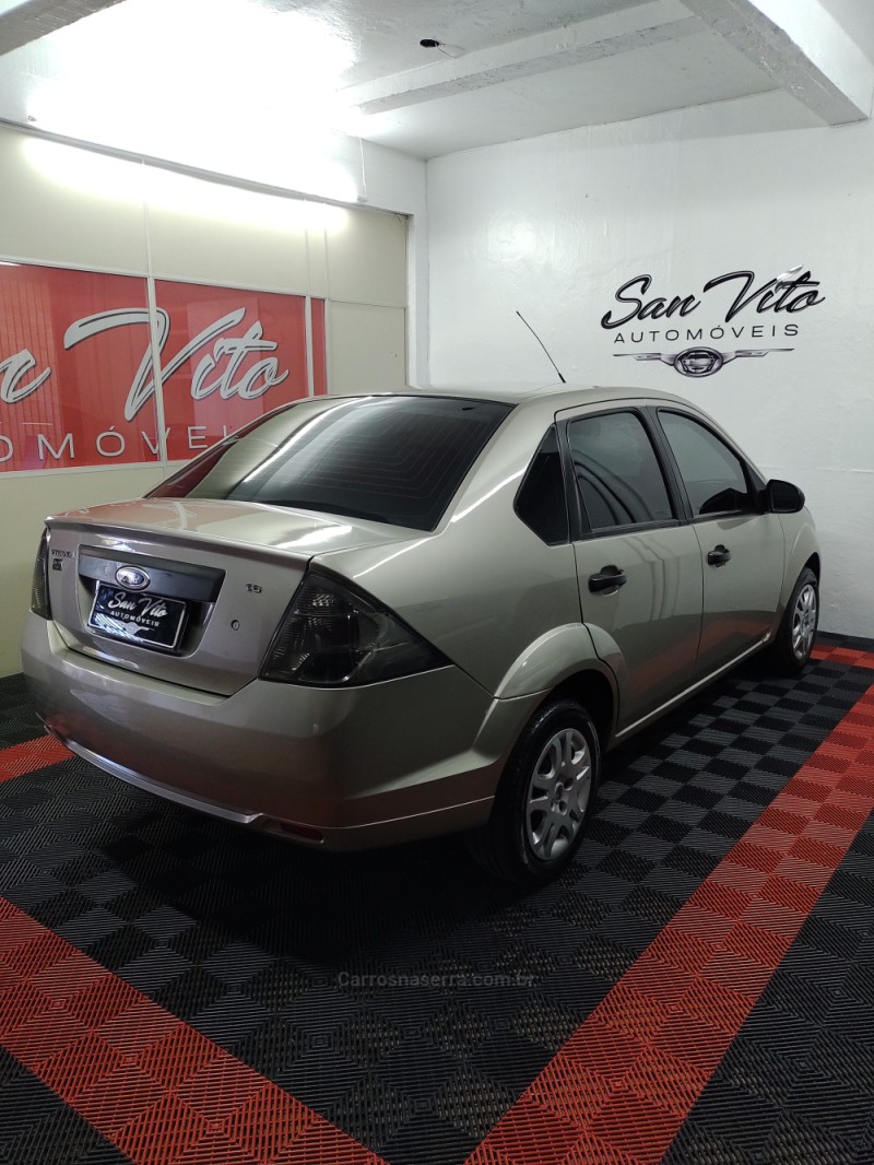 FIESTA 1.6 MPI SEDAN 8V FLEX 4P MANUAL - 2012 - CAXIAS DO SUL