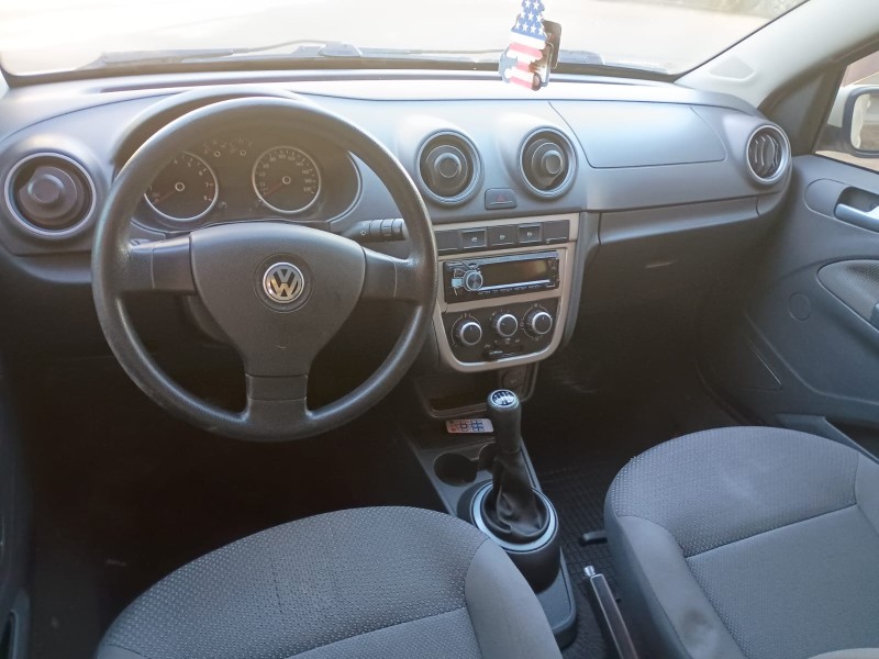 VOYAGE 1.0 I TREND 16V FLEX 4P MANUAL - 2011 - ESTâNCIA VELHA