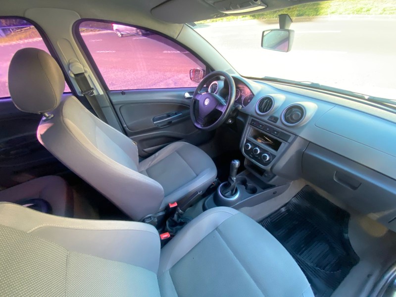 VOYAGE 1.6 MI COMFORTLINE 8V FLEX 4P MANUAL - 2010 - CAXIAS DO SUL