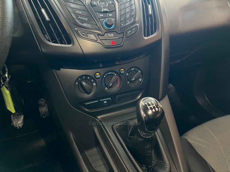 FOCUS 1.6 S 16V FLEX 4P MANUAL - 2014 - CAXIAS DO SUL