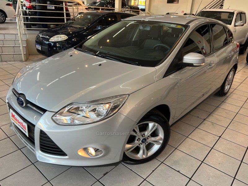 focus 1.6 s 16v flex 4p manual 2014 caxias do sul