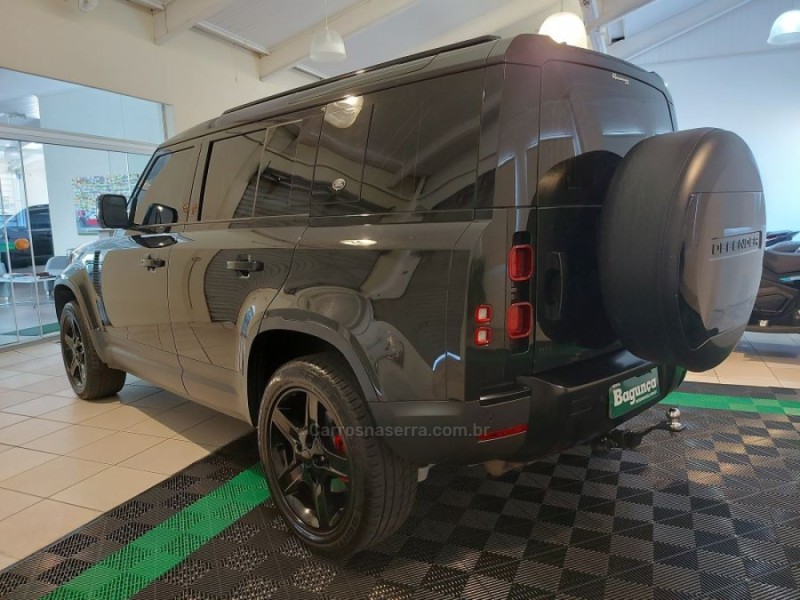 DEFENDER 2.0 P300 110 SE SI4 4X4 TURBO GASOLINA 4P AUTOMÁTICO - 2022 - NOVO HAMBURGO