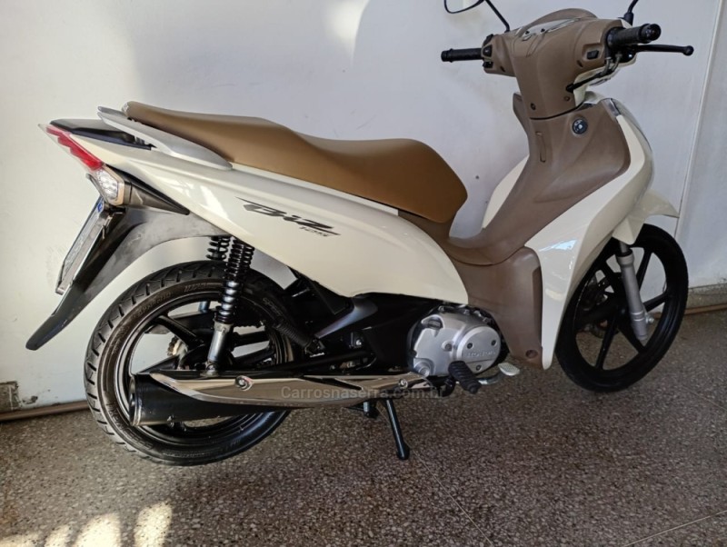 BIZ 125 EX - 2018 - CAMPO BOM