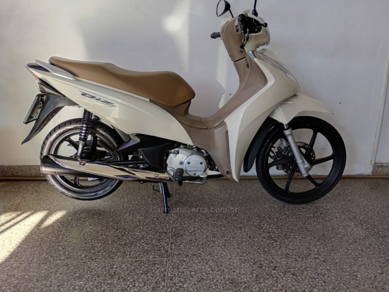 BIZ 125 EX - 2018 - CAMPO BOM