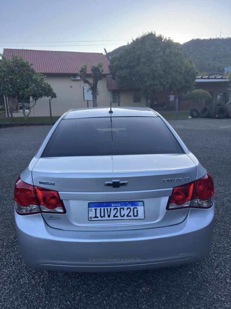 CRUZE 1.8 LT 16V FLEX 4P AUTOMÁTICO - 2013 - PICADA CAFé