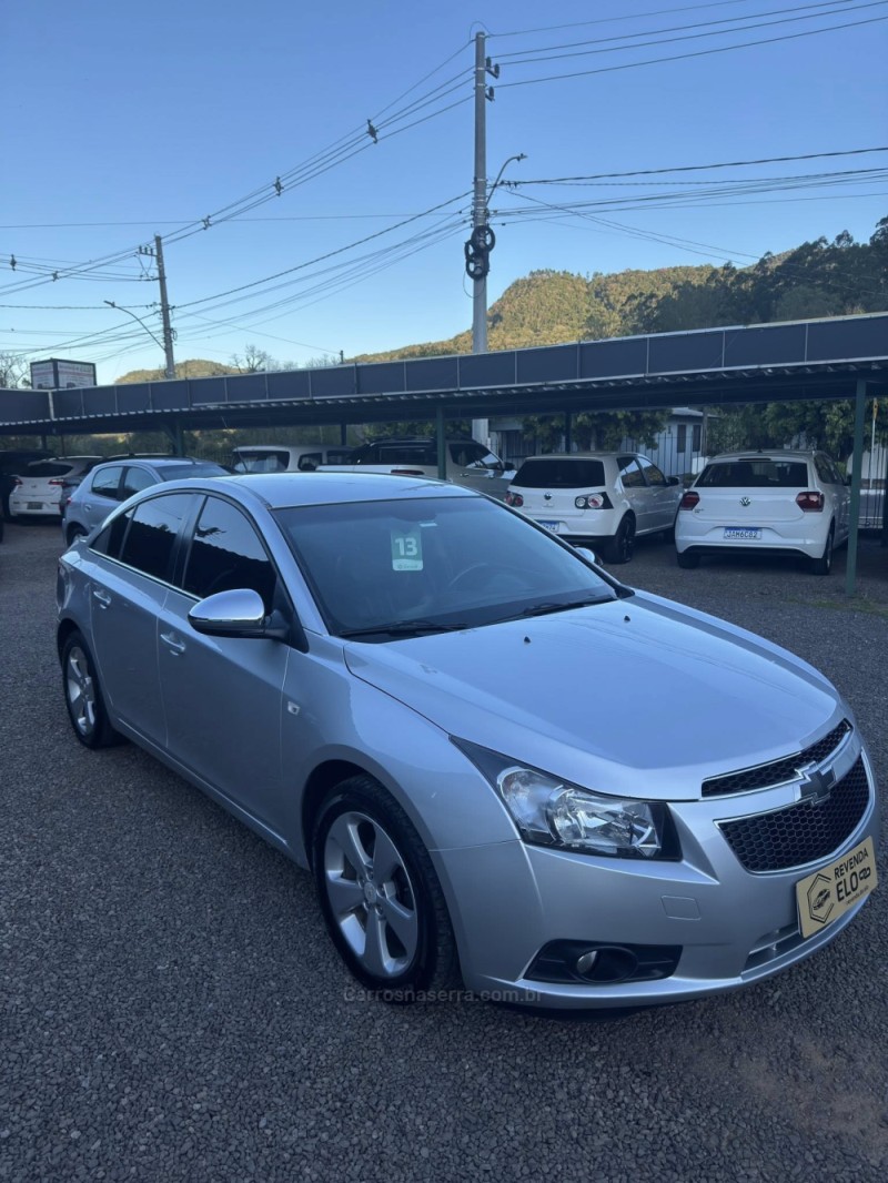 CRUZE 1.8 LT 16V FLEX 4P AUTOMÁTICO - 2013 - PICADA CAFé