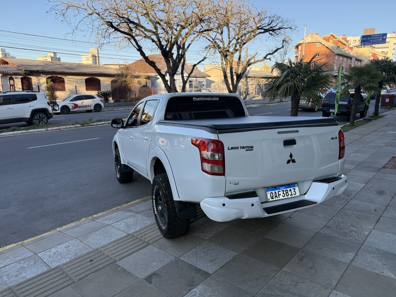 L200 TRITON 2.4 16V TURBO DIESEL SPORT GLS CD 4P 4X4 MANUAL - 2017 - FARROUPILHA