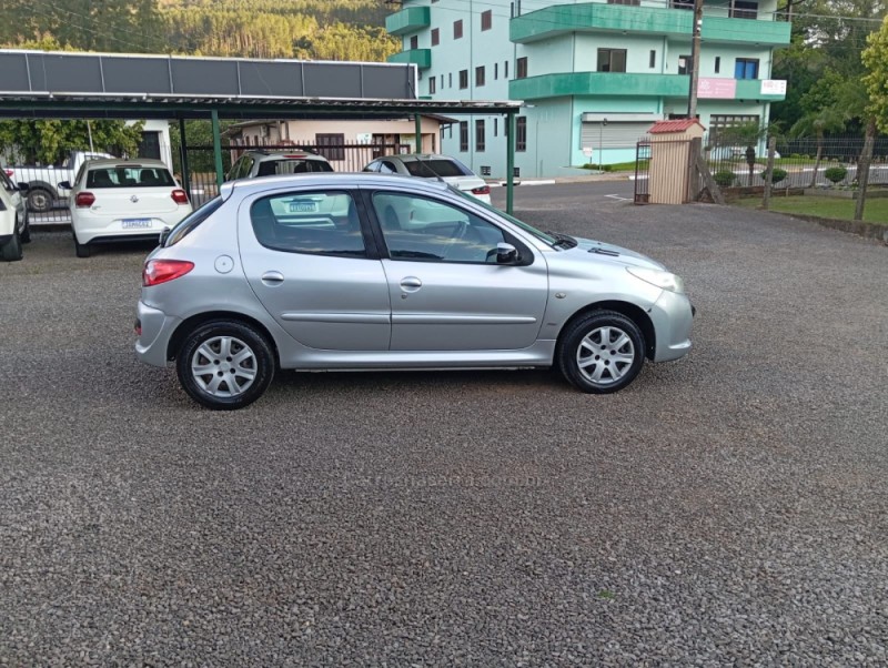 207 1.4 XR 8V FLEX 4P MANUAL - 2009 - PICADA CAFé