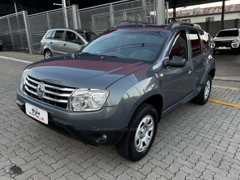 DUSTER 1.6 EXPRESSION 4X2 16V FLEX 4P MANUAL - 2013 - FELIZ
