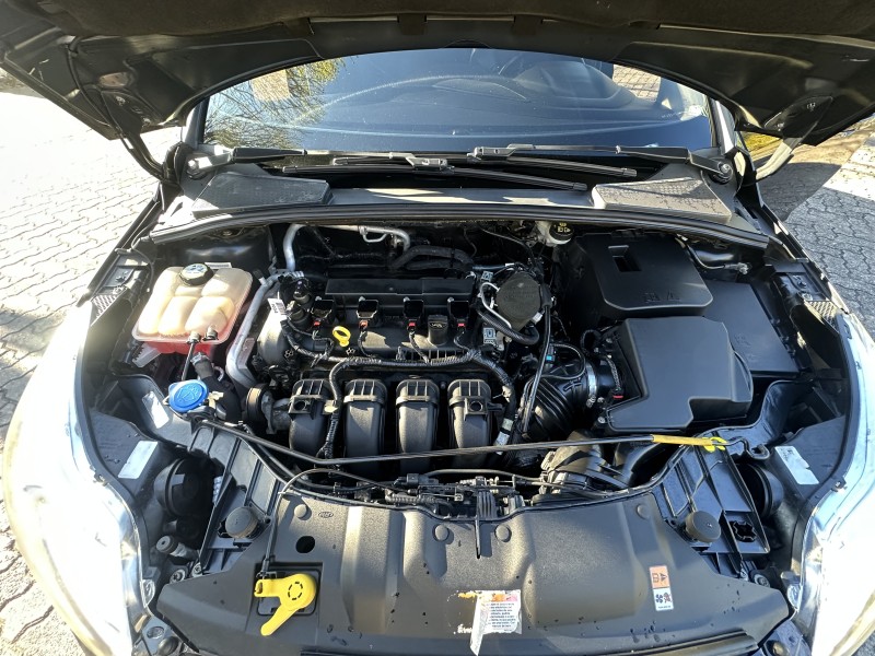 FOCUS 2.0 TITANIUM PLUS 16V FLEX 4P AUTOMÁTICO - 2015 - CAXIAS DO SUL