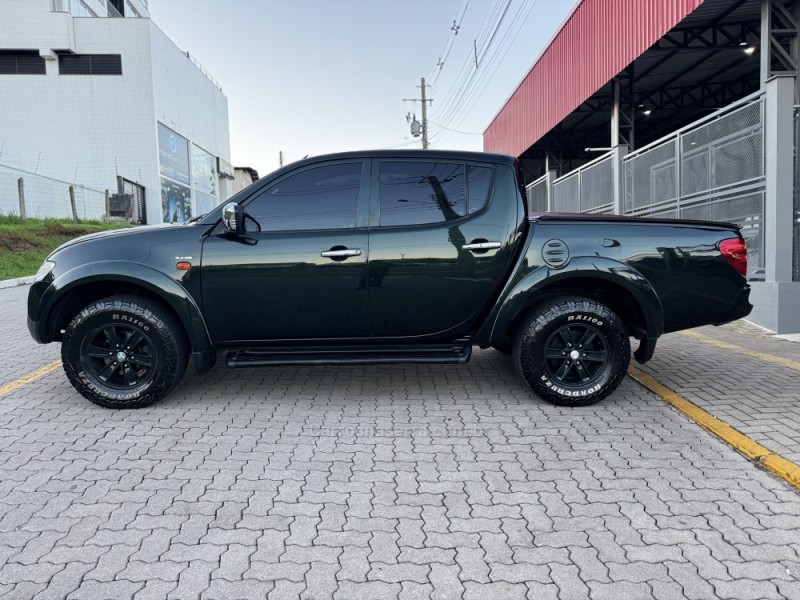L200 3.2 HPE 4X4 CD 16V TURBO INTERCOOLER DIESEL 4P AUTOMÁTICO