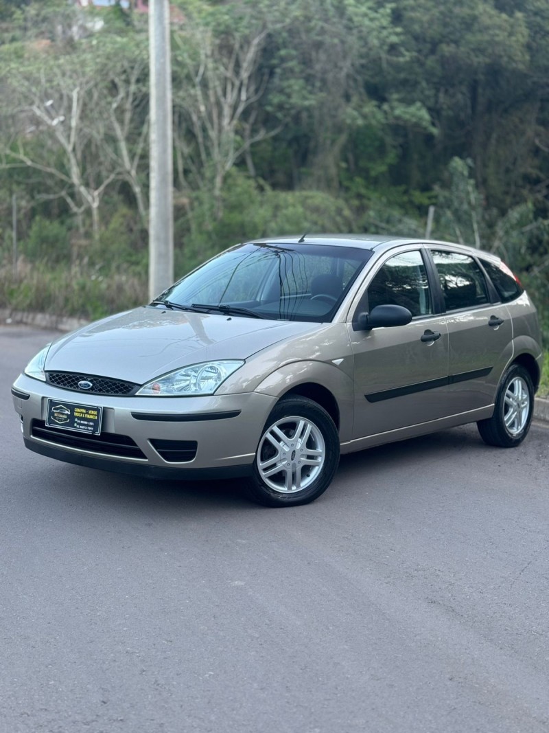 FOCUS 1.6 GL 8V FLEX 4P MANUAL - 2009 - BENTO GONçALVES