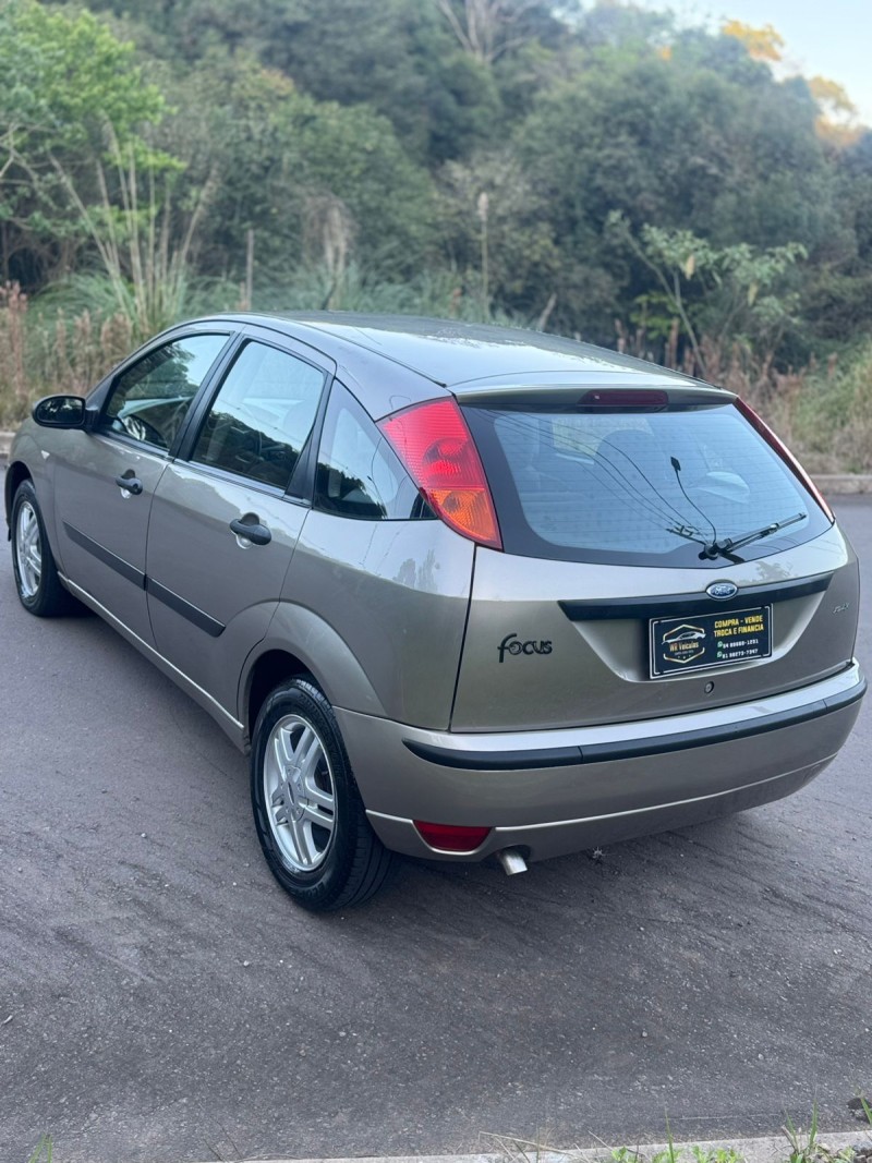 FOCUS 1.6 GL 8V FLEX 4P MANUAL - 2009 - BENTO GONçALVES