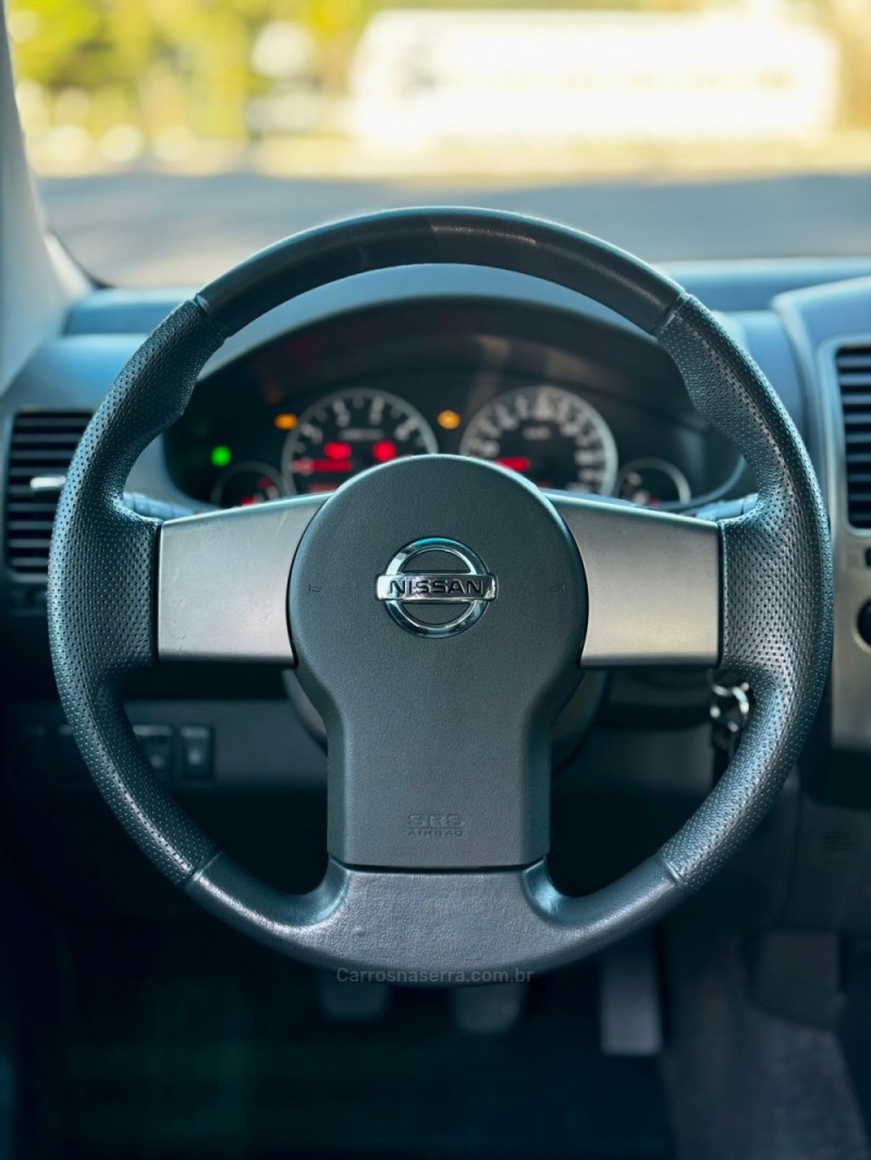 FRONTIER 2.5 SV ATTACK 4X4 CD TURBO ELETRONIC DIESEL 4P MANUAL - 2014 - CAXIAS DO SUL