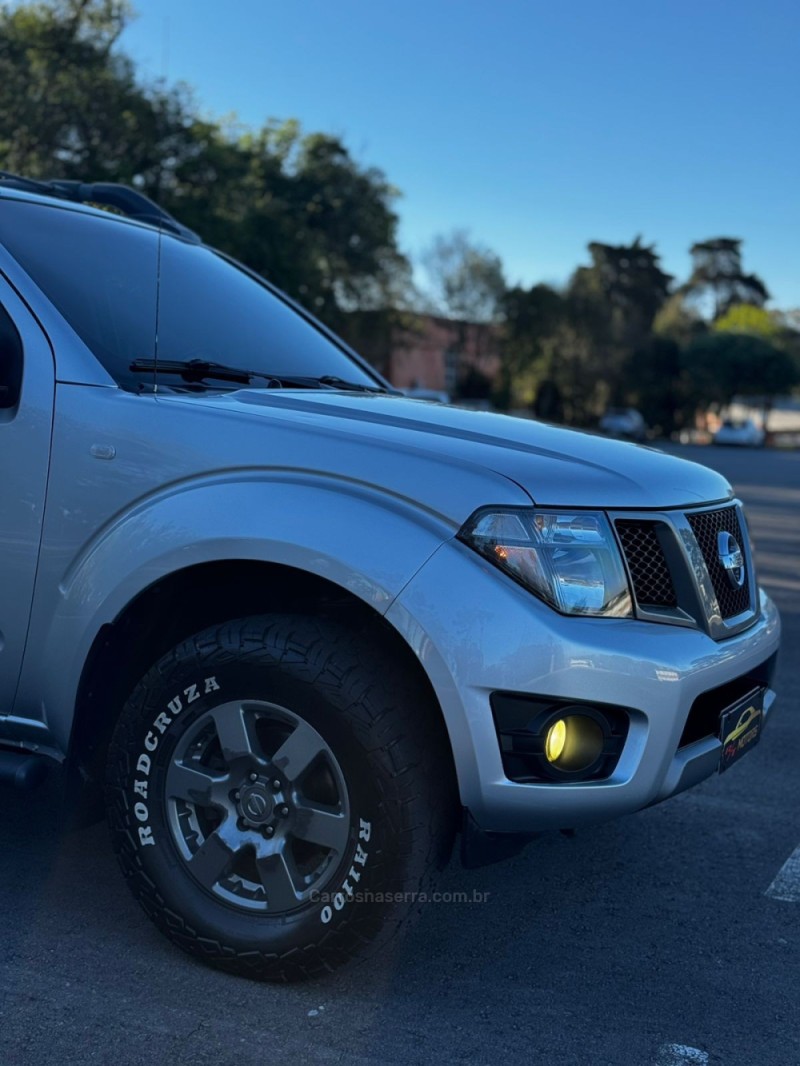 FRONTIER 2.5 SV ATTACK 4X4 CD TURBO ELETRONIC DIESEL 4P MANUAL - 2014 - CAXIAS DO SUL