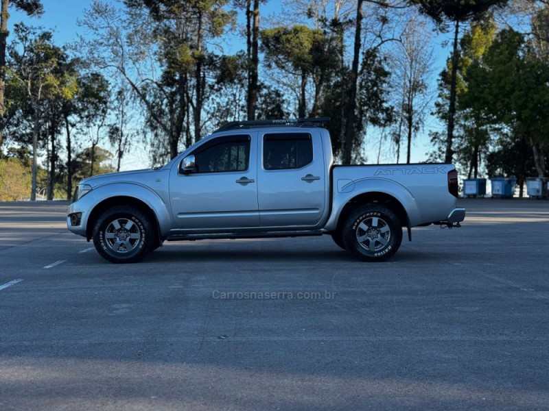 FRONTIER 2.5 SV ATTACK 4X4 CD TURBO ELETRONIC DIESEL 4P MANUAL - 2014 - CAXIAS DO SUL