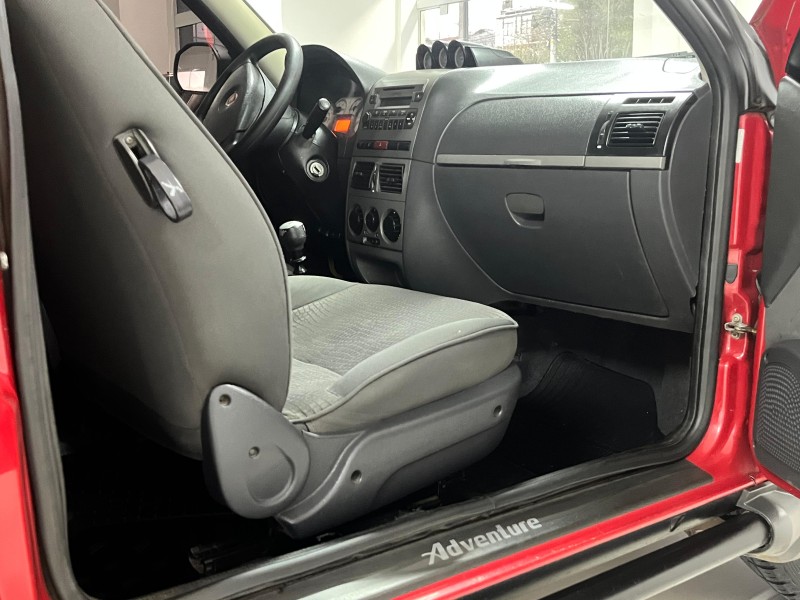 STRADA 1.8 MPI ADVENTURE LOCKER CD 8V FLEX 2P MANUAL - 2011 - BENTO GONçALVES