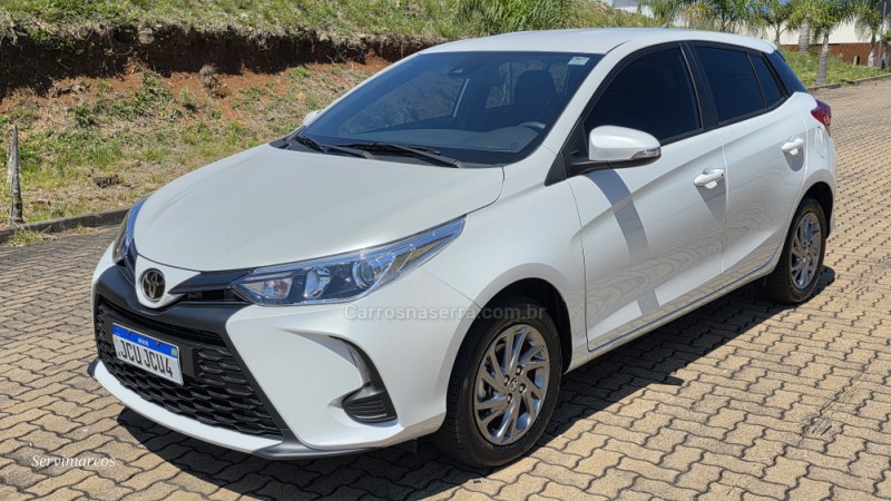 YARIS 1.5 XS 16V FLEX 4P AUTOMÁTICO