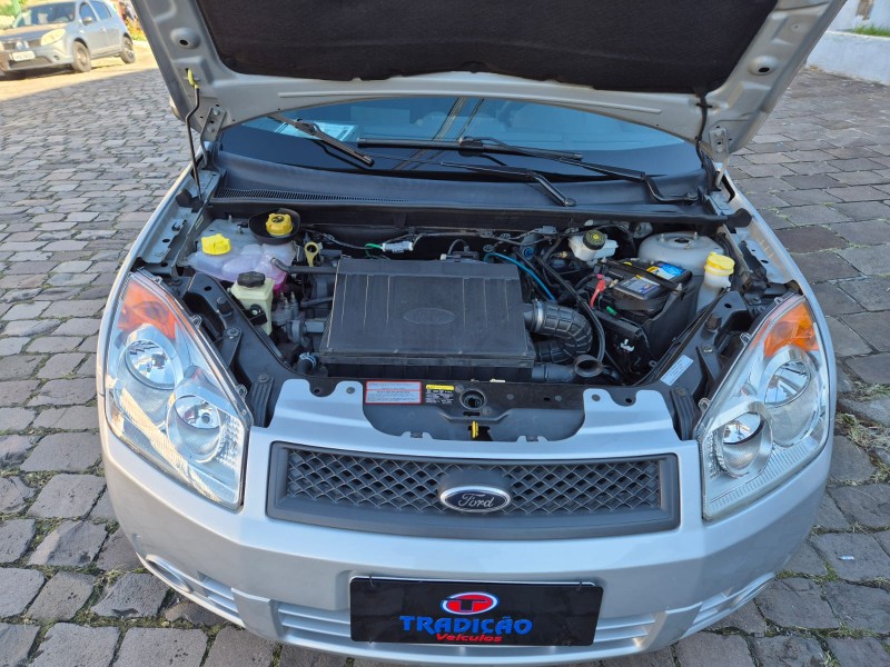 FIESTA 1.6 MPI SEDAN 8V FLEX 4P MANUAL - 2010 - CAXIAS DO SUL