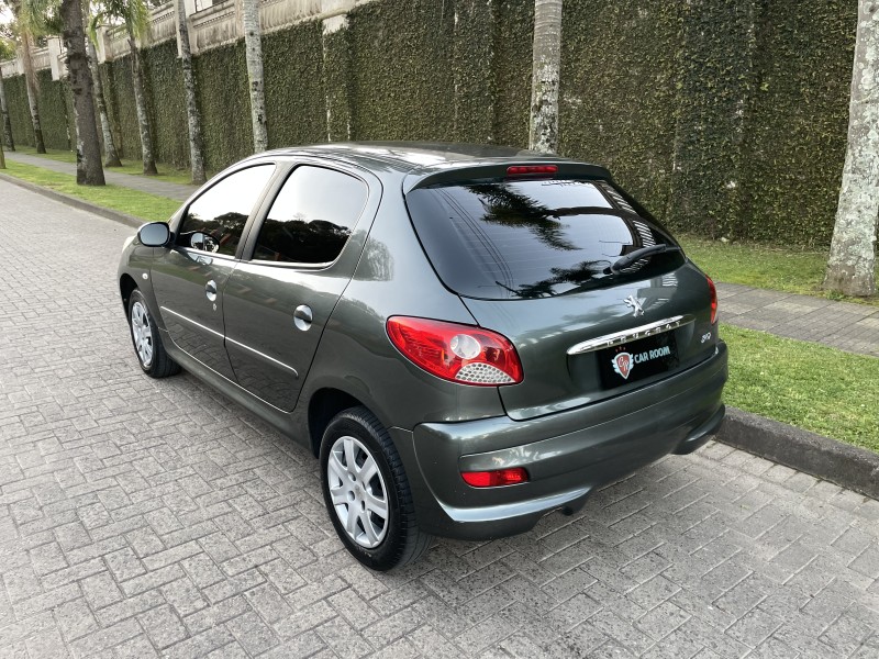 207 1.4 XR 8V FLEX 4P MANUAL - 2013 - CAXIAS DO SUL