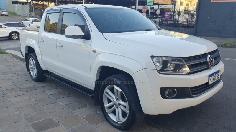 AMAROK 2.0 HIGHLINE 4X4 CD 16V TURBO INTERCOOLER DIESEL 4P AUTOMÁTICO - 2012 - CAXIAS DO SUL