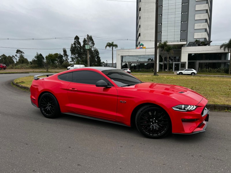 MUSTANG 5.0 GT PREMIUM COUPÉ V8 32V GASOLINA 2P AUTOMÁTICO - 2018 - CAXIAS DO SUL