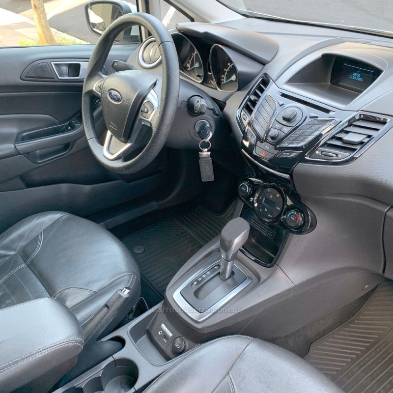 FIESTA 1.6 TITANIUM PLUS HATCH 16V FLEX 4P AUTOMÁTICO - 2014 - FLORES DA CUNHA