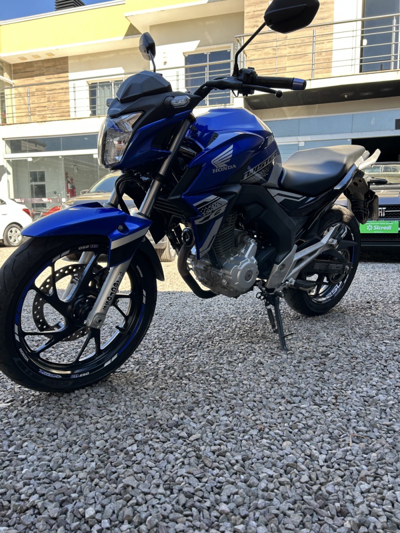 CB 250F TWISTER CBS - 2021 - CARAZINHO