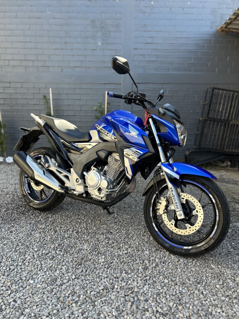 cb 250f twister cbs 2021 carazinho