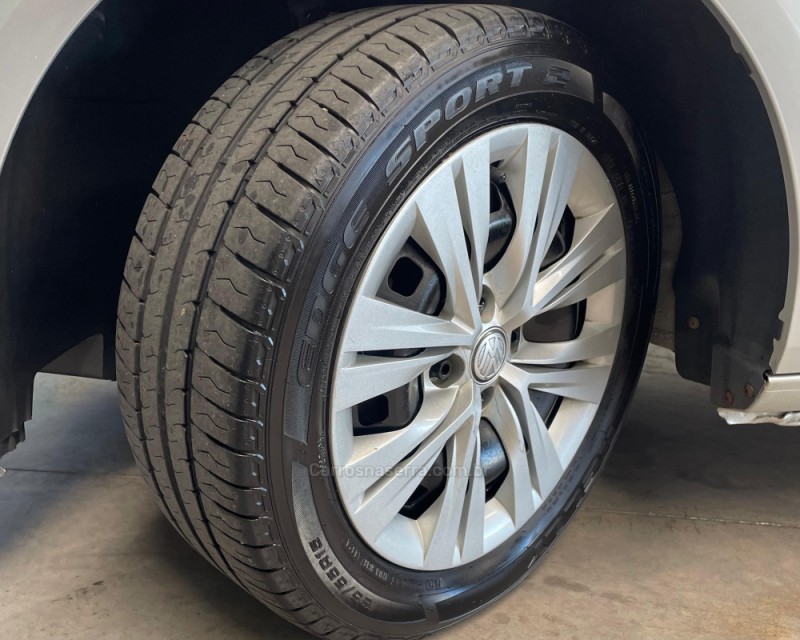 VOYAGE 1.6 MSI TOTALFLEX 8V 4P MANUAL - 2019 - VACARIA