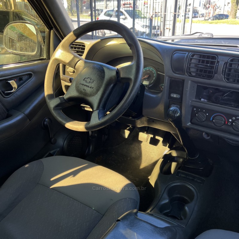 BLAZER 2.4 MPFI ADVANTAGE 4X2 8V FLEX 4P MANUAL - 2011 - CAXIAS DO SUL