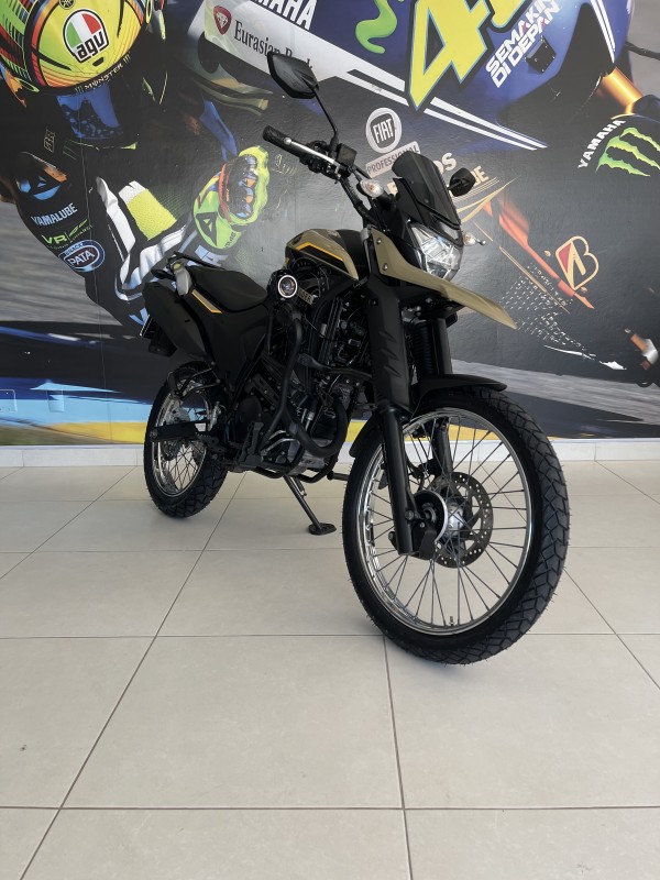 XTZ 250 LANDER - 2024 - PASSO FUNDO