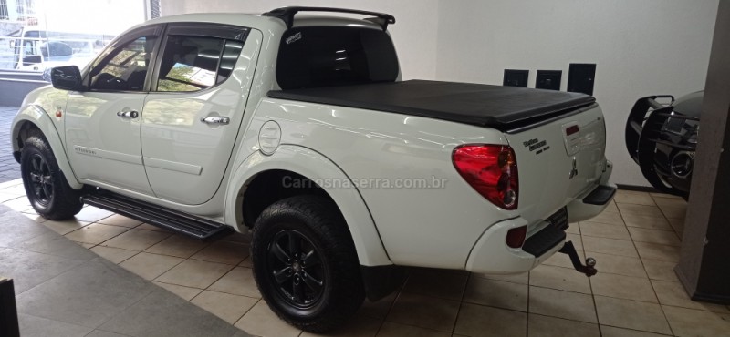 L200 TRITON 3.5 HPE 4X4 CD V6 24V FLEX 4P AUTOMÁTICO - 2013 - CAXIAS DO SUL