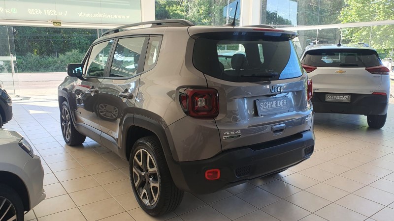 RENEGADE 2.0 16V TURBO DIESEL LONGITUDE 4P 4X4 AUTOMÁTICO - 2021 - NOVA PETRóPOLIS