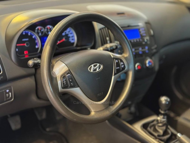 I30 2.0 MPFI GLS 16V GASOLINA 4P MANUAL - 2012 - ESTâNCIA VELHA