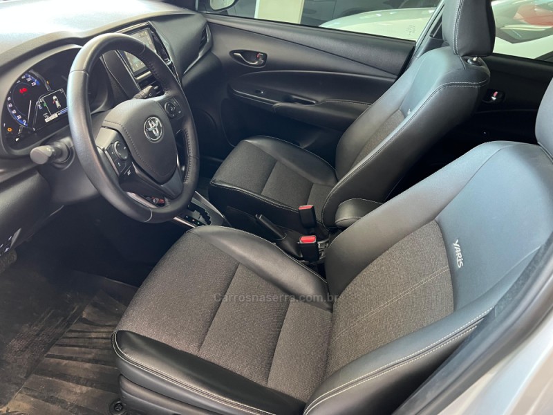YARIS 1.5 XS 16V FLEX 4P AUTOMÁTICO - 2025 - CAXIAS DO SUL