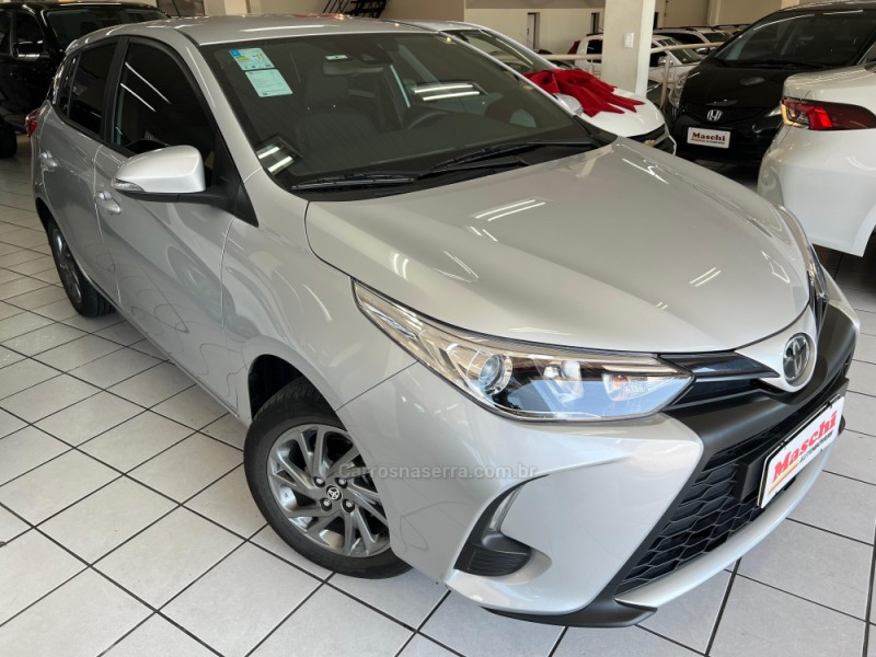 YARIS 1.5 XS 16V FLEX 4P AUTOMÁTICO - 2025 - CAXIAS DO SUL