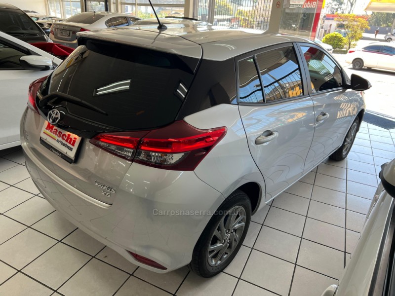 YARIS 1.5 XS 16V FLEX 4P AUTOMÁTICO - 2025 - CAXIAS DO SUL
